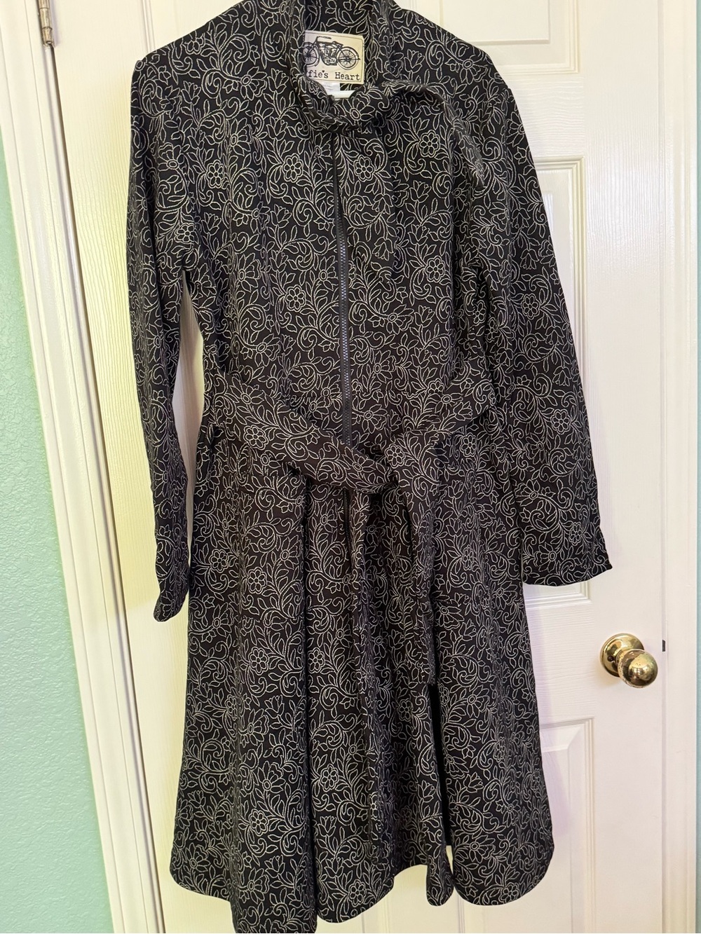 Effie's Heart Black Floral-Patterned Long Trench Coat - Picture 2 of 8